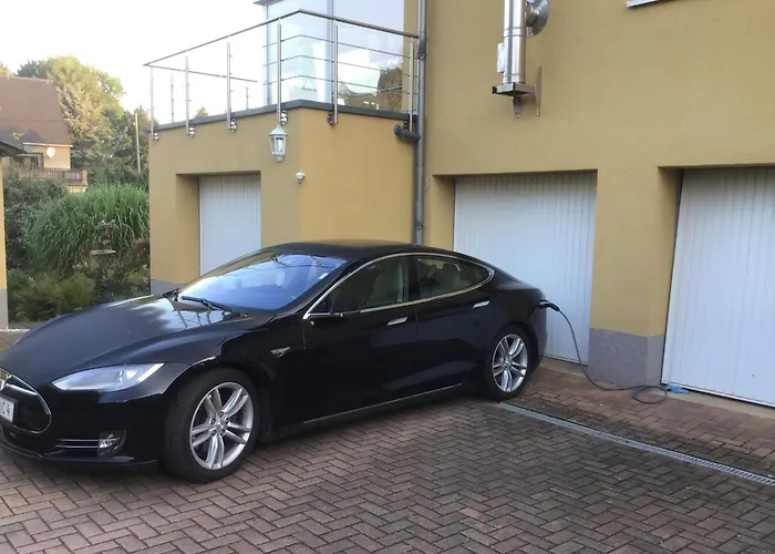 Apartment Am Zschopautal - Mit Saunabereich *